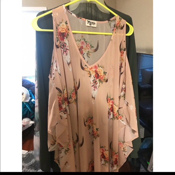 SOLD - Picture 2 of 3